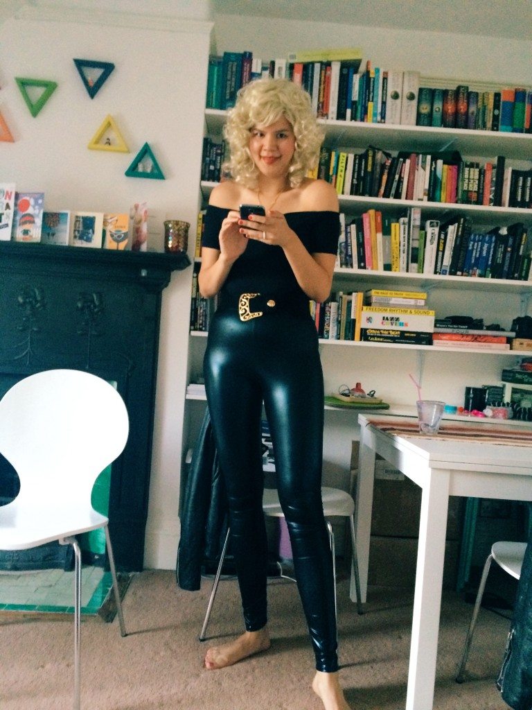 Cata as Olivia Newton-John